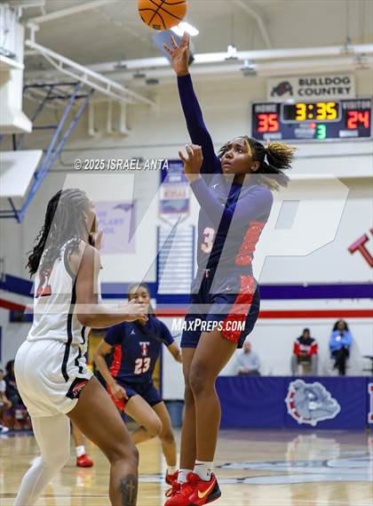Thumbnail 2 in Southern School of Energy and Sustainability @ Terry Sanford (NCHSAA 3A 3rd Round) photogallery.