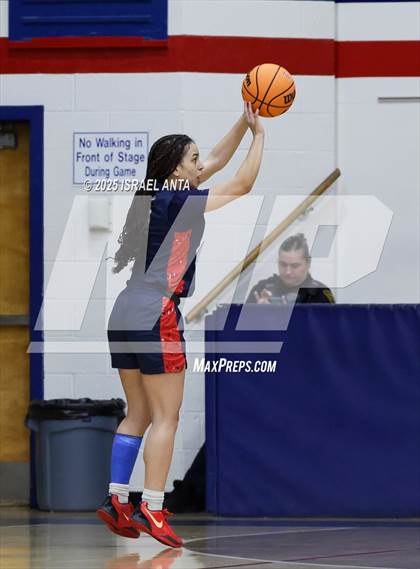 Thumbnail 2 in Southern School of Energy and Sustainability @ Terry Sanford (NCHSAA 3A 3rd Round) photogallery.