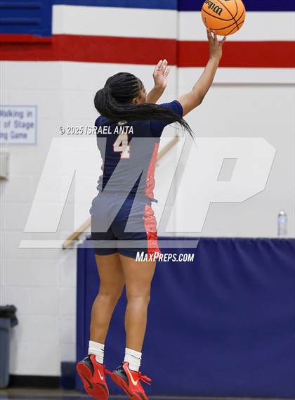 Thumbnail 2 in Southern School of Energy and Sustainability @ Terry Sanford (NCHSAA 3A 3rd Round) photogallery.