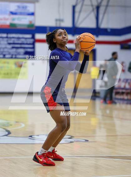 Thumbnail 3 in Southern School of Energy and Sustainability @ Terry Sanford (NCHSAA 3A 3rd Round) photogallery.