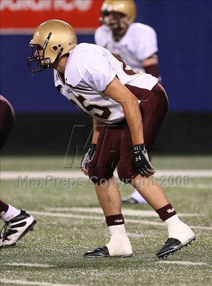 Thumbnail 1 in Bergen Catholic vs. Iona Prep (Kickoff Classic) photogallery.