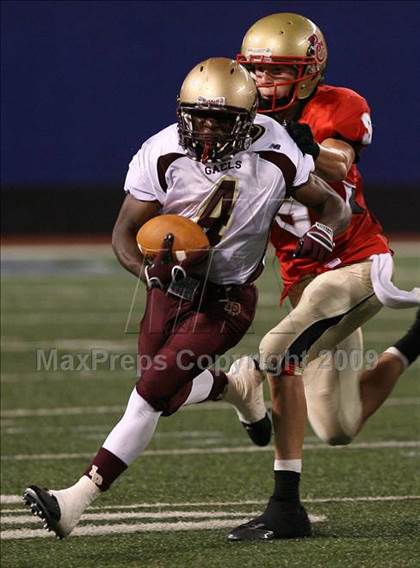 Thumbnail 1 in Bergen Catholic vs. Iona Prep (Kickoff Classic) photogallery.