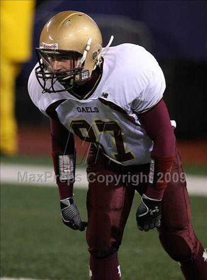 Thumbnail 2 in Bergen Catholic vs. Iona Prep (Kickoff Classic) photogallery.