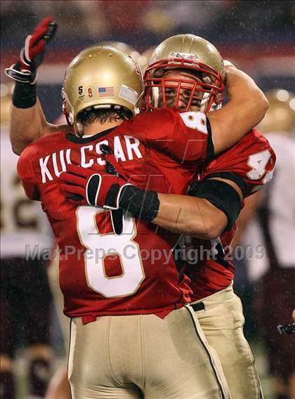 Thumbnail 3 in Bergen Catholic vs. Iona Prep (Kickoff Classic) photogallery.