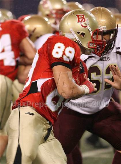 Thumbnail 3 in Bergen Catholic vs. Iona Prep (Kickoff Classic) photogallery.