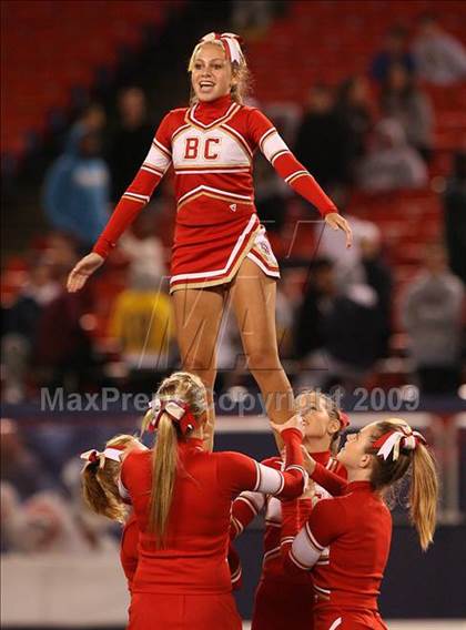 Thumbnail 1 in Bergen Catholic vs. Iona Prep (Kickoff Classic) photogallery.