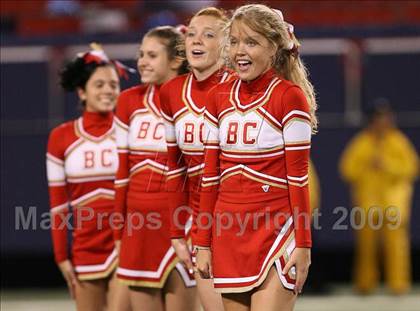 Thumbnail 2 in Bergen Catholic vs. Iona Prep (Kickoff Classic) photogallery.