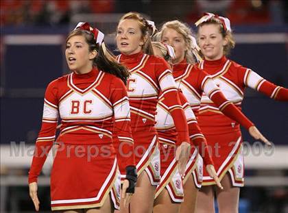 Thumbnail 3 in Bergen Catholic vs. Iona Prep (Kickoff Classic) photogallery.