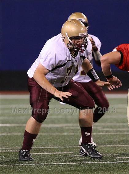 Thumbnail 3 in Bergen Catholic vs. Iona Prep (Kickoff Classic) photogallery.