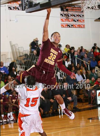 Thumbnail 2 in Mt. Vernon @ White Plains photogallery.