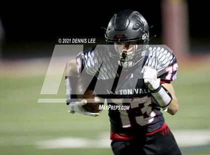 Thumbnail 3 in De La Salle @ Clayton Valley Charter photogallery.