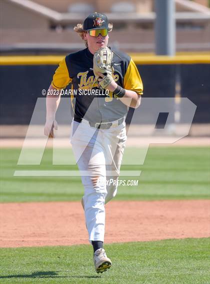 Thumbnail 3 in Alhambra @ Gilbert (Bob Everett Classic) photogallery.