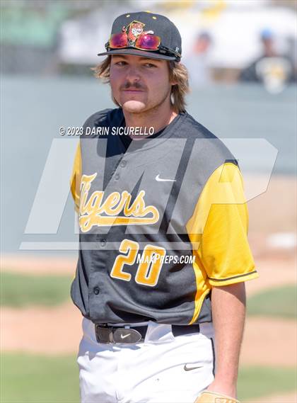 Thumbnail 3 in Alhambra @ Gilbert (Bob Everett Classic) photogallery.