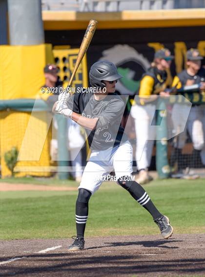 Thumbnail 3 in Alhambra @ Gilbert (Bob Everett Classic) photogallery.