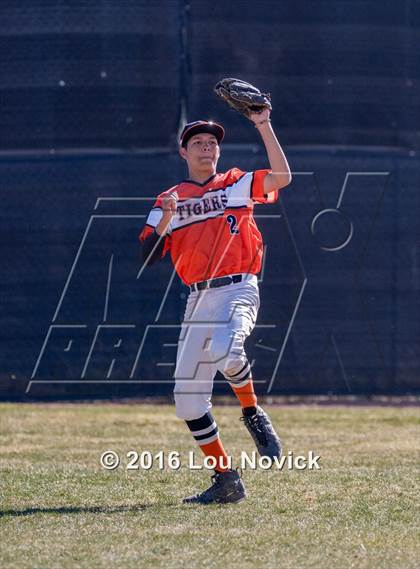 Thumbnail 2 in Taos vs. St. Michael's (Jim Pierce Memorial Invitational) photogallery.