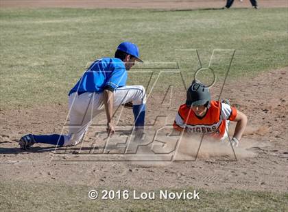 Thumbnail 3 in Taos vs. St. Michael's (Jim Pierce Memorial Invitational) photogallery.