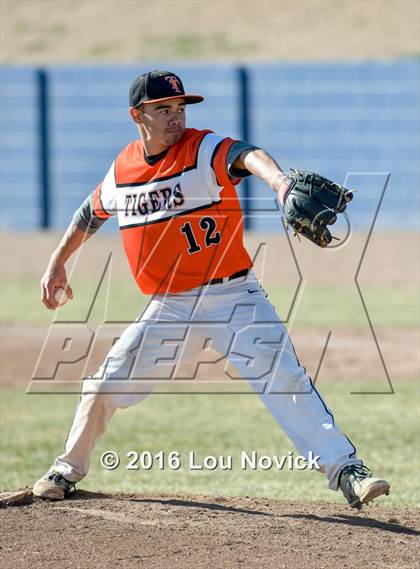 Thumbnail 2 in Taos vs. St. Michael's (Jim Pierce Memorial Invitational) photogallery.