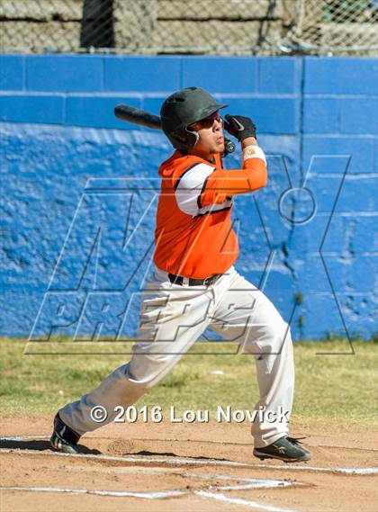 Thumbnail 1 in Taos vs. St. Michael's (Jim Pierce Memorial Invitational) photogallery.