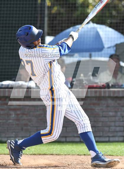 Thumbnail 2 in Gahr vs. Birmingham (National Classic) photogallery.