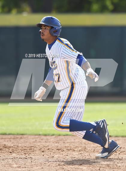 Thumbnail 2 in Gahr vs. Birmingham (National Classic) photogallery.