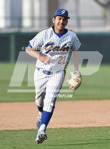 Thumbnail 1 in Gahr vs. Birmingham (National Classic) photogallery.