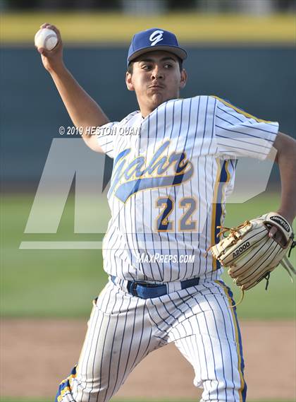 Thumbnail 2 in Gahr vs. Birmingham (National Classic) photogallery.