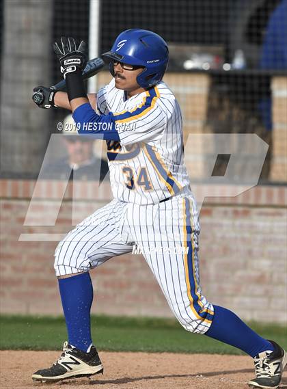 Thumbnail 1 in Gahr vs. Birmingham (National Classic) photogallery.