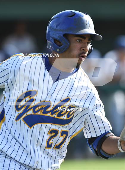 Thumbnail 1 in Gahr vs. Birmingham (National Classic) photogallery.