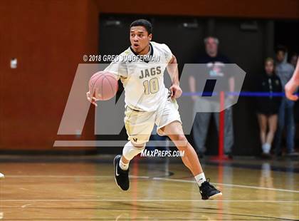 Thumbnail 1 in Windsor vs. Montgomery (North Bay League Final) photogallery.