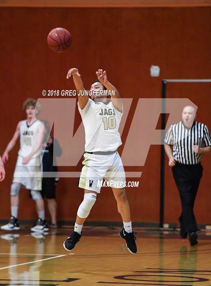 Thumbnail 3 in Windsor vs. Montgomery (North Bay League Final) photogallery.