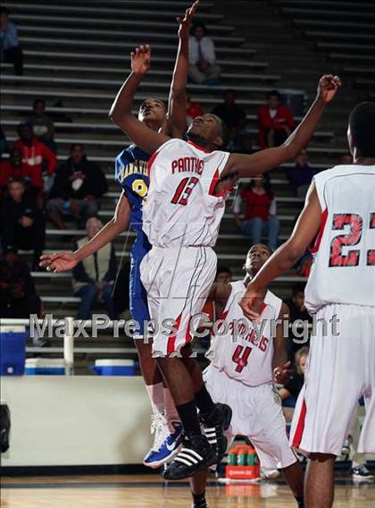 Thumbnail 1 in Hillcrest vs Channelview (McDonald's Texas Invitational) photogallery.