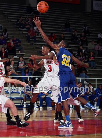 Thumbnail 1 in Hillcrest vs Channelview (McDonald's Texas Invitational) photogallery.