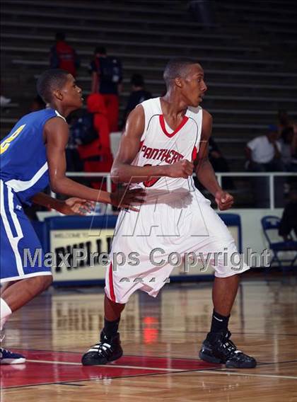 Thumbnail 3 in Hillcrest vs Channelview (McDonald's Texas Invitational) photogallery.