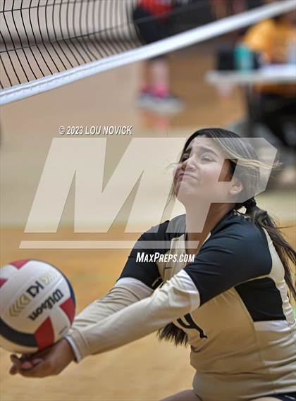 Thumbnail 1 in Mesa Vista @ Pojoaque Valley (Pink-Out Tournament) photogallery.