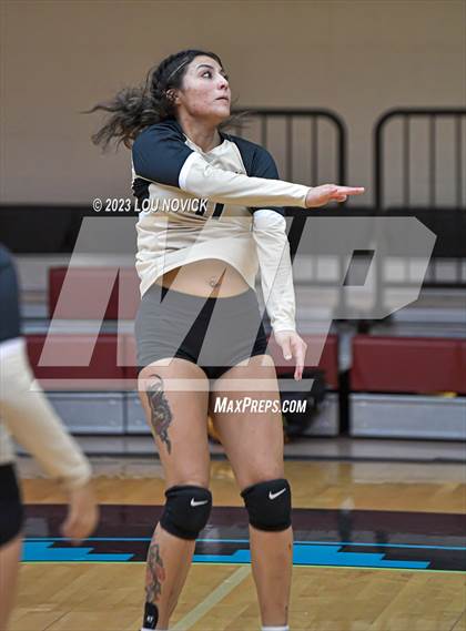 Thumbnail 2 in Mesa Vista @ Pojoaque Valley (Pink-Out Tournament) photogallery.