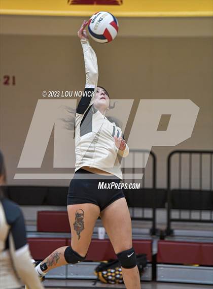 Thumbnail 1 in Mesa Vista @ Pojoaque Valley (Pink-Out Tournament) photogallery.