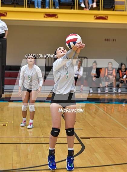Thumbnail 2 in Mesa Vista @ Pojoaque Valley (Pink-Out Tournament) photogallery.