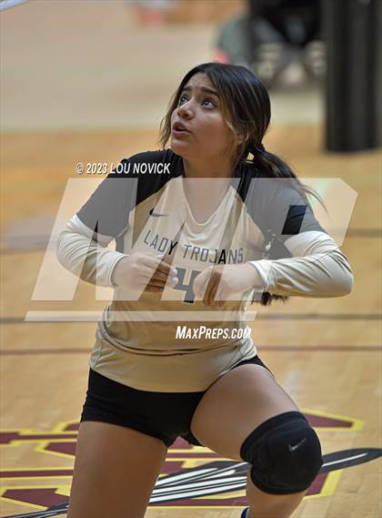 Thumbnail 2 in Mesa Vista @ Pojoaque Valley (Pink-Out Tournament) photogallery.