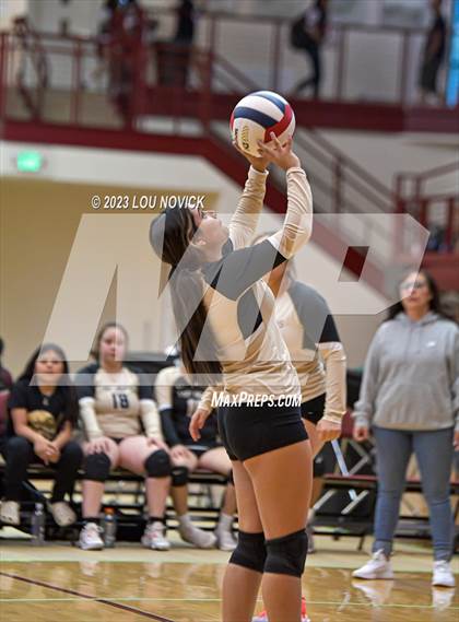 Thumbnail 2 in Mesa Vista @ Pojoaque Valley (Pink-Out Tournament) photogallery.