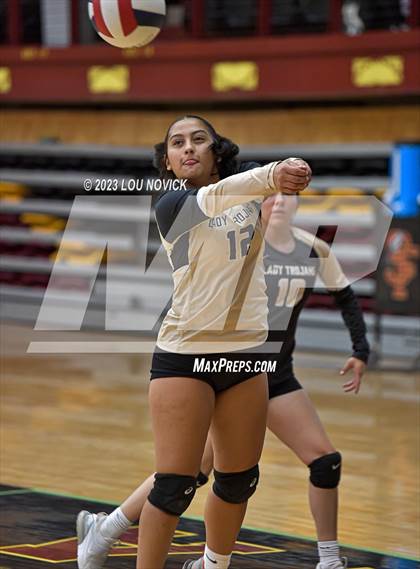 Thumbnail 1 in Mesa Vista @ Pojoaque Valley (Pink-Out Tournament) photogallery.