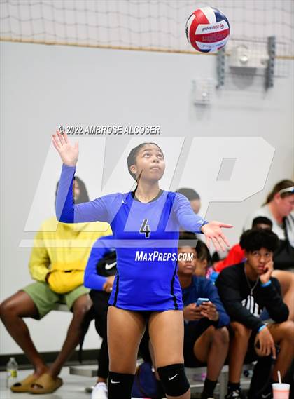 Thumbnail 1 in Episcopal vs St John's (Houston Open Tournament) photogallery.