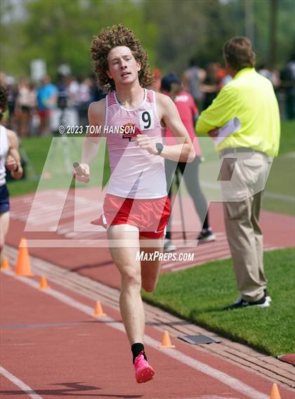 Thumbnail 3 in CHSAA 5A Finals (4 x 800 Meter Relay) photogallery.