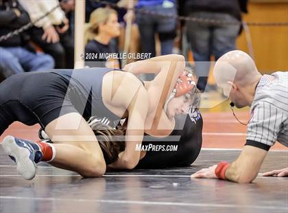 Thumbnail 1 in 56th Akron Holiday Tournament (Quarterfinals) photogallery.