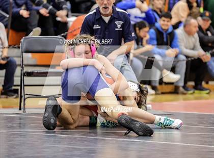 Thumbnail 2 in 56th Akron Holiday Tournament (Quarterfinals) photogallery.