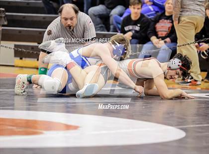 Thumbnail 2 in 56th Akron Holiday Tournament (Quarterfinals) photogallery.