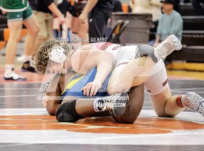 Thumbnail 3 in 56th Akron Holiday Tournament (Quarterfinals) photogallery.