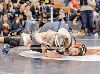 Thumbnail 3 in 56th Akron Holiday Tournament (Quarterfinals) photogallery.