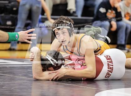 Thumbnail 1 in 56th Akron Holiday Tournament (Quarterfinals) photogallery.