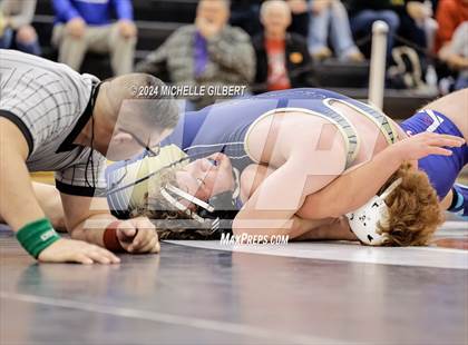 Thumbnail 2 in 56th Akron Holiday Tournament (Quarterfinals) photogallery.