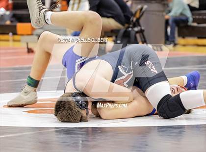 Thumbnail 1 in 56th Akron Holiday Tournament (Quarterfinals) photogallery.